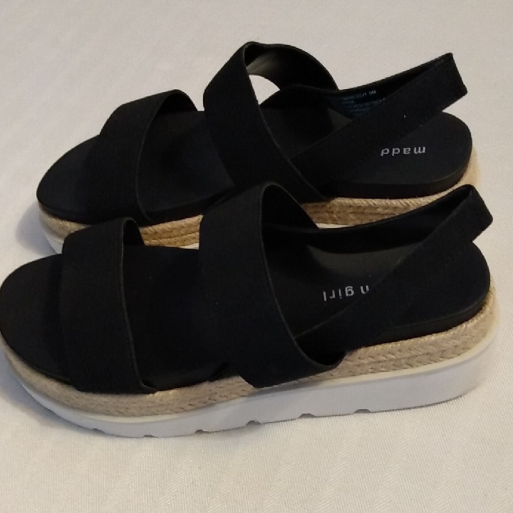 Madden Girl Black Espadrille Platform Sandals 8